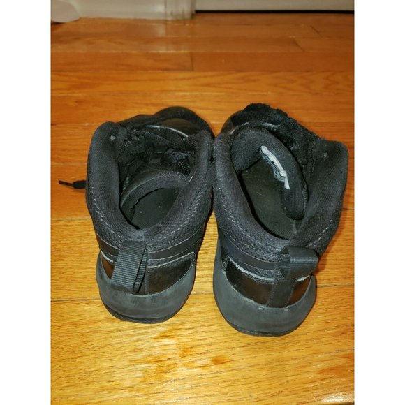 Nike black leather Trainer sneakers big boys size 2.5 - Picture 3 of 5